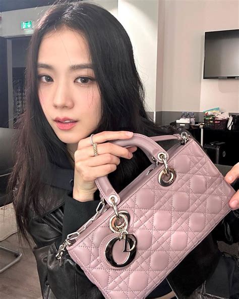 jisoo's lady dior bag.